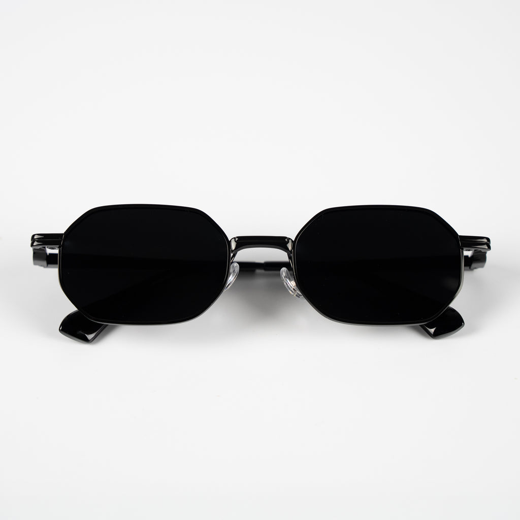 NOIR - BLACK